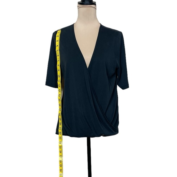 Banana Republic Wrap Front Blouse (D-1) - Picture 4 of 9